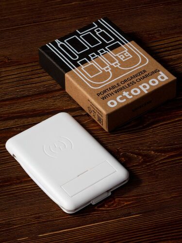 Органайзер с беспроводной зарядкой и набором адаптеров Octopod,  6