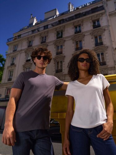 Футболка женская Regent Women с V-образным вырезом, молочно-бела 7