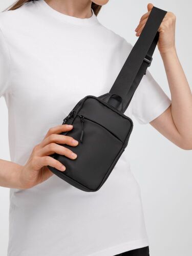 Спортивная кросс-боди сумка UrbanHike, черная 2