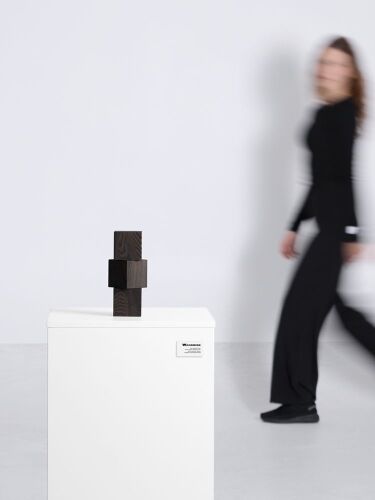 Стела Woodwise 6