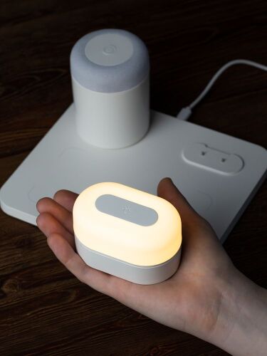 Станция беспроводной зарядки с колонкой и ночником Trilogy, бела 5