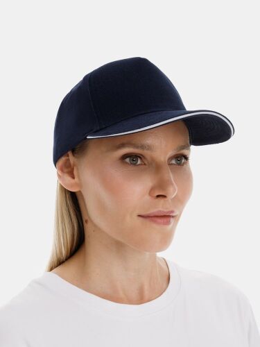 Бейсболка Classic 2.0, темно-синяя с белым кантом 3