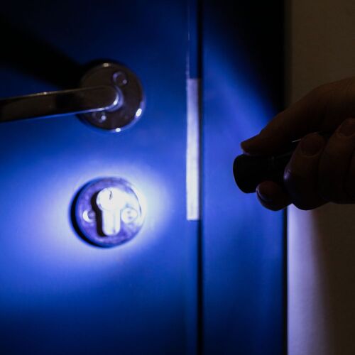 Фонарик Aurora, черный 5