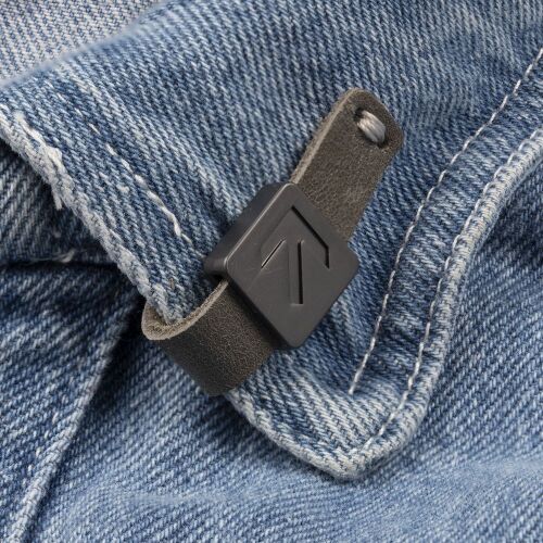 Шильдик на резинку Band, стрелка 6