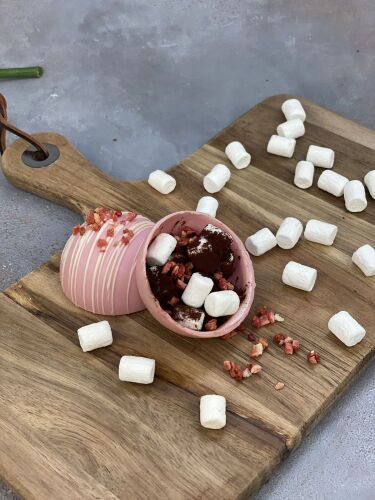 Шоколадная бомбочка «Клубника» 3