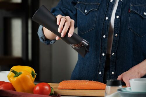 Гравитационная мельница для специй Gravita, черная 5