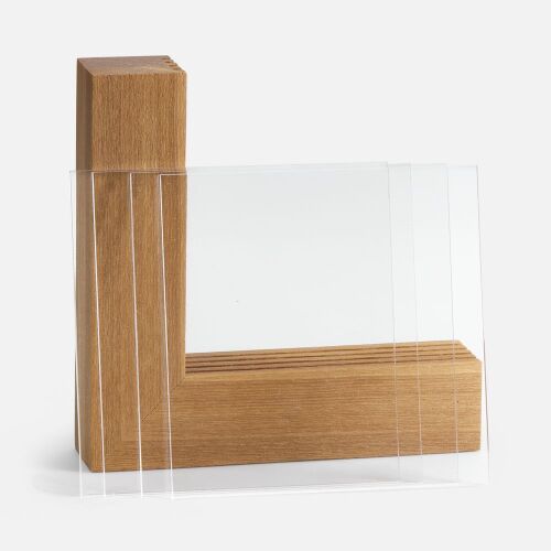 Стела Woodlyn 5 Стела Woodlyn 5