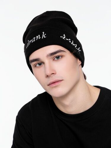 Шапка с вышивкой Drunk, черная 1