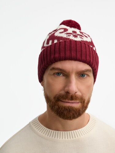 Шапка Wintertude, красная с белым 2