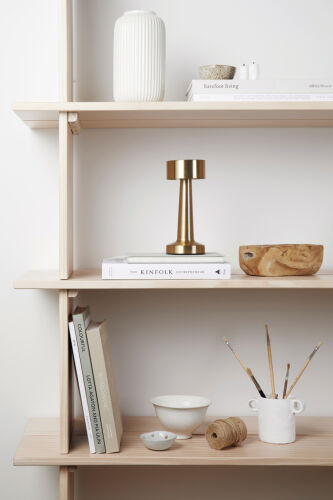 Настольная лампа VINGA Maris из переработанного пластика RCS зол 4