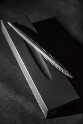 Вечная ручка Pininfarina Cambiano STEALTH BLACK 7 Вечная ручка Pininfarina Cambiano STEALTH BLACK 7