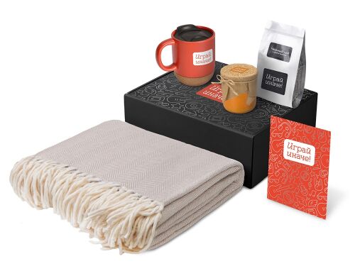 Подарочный набор «Re:y. Nest» с пледом, кружкой и вареньем 1