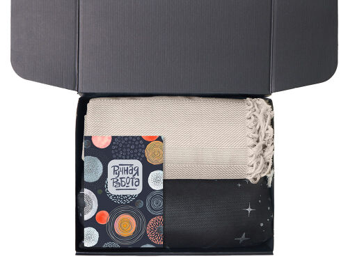 Подарочный набор «Re:y. Haven»  с пледом, кружкой и чаем 3