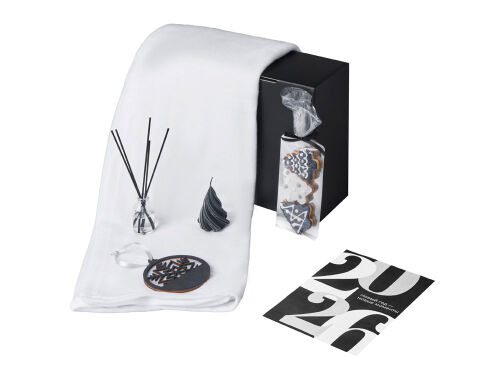 Подарочный набор «Re:Home» с пледом, свечой и диффузором 2