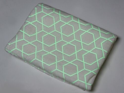 Светящийся в темноте плед «Lattice» 3